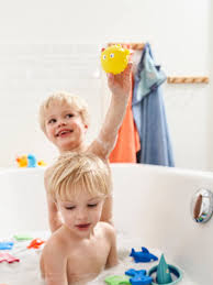 Entspricht kinder in der badewanne der qualitätsstufe, die sie in dieser preiskategorie haben möchten?5. Vertbaudet Badewannen Spritztiere Fur Kinder In Mehrfarbig