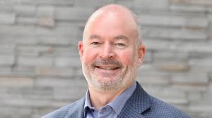 GM's CFO motors to Silicon Valley