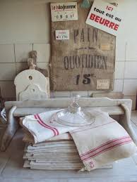 Saint Ange Objets De Charme De Hasard Idees Pour La Maison Decoration Interieure Deco