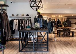 Ideas About Clothing Store Interior And Boutique Design Pictures Clothing Store Interior Store Design Interior Store Interior