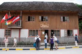 Nelio del rio peru : Genealogiars