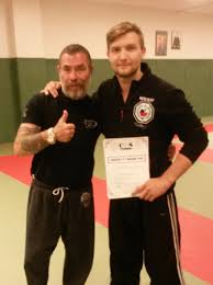 Robert Budny zdobył czarne pasy w Krav Maga, Kapap, COS oraz Self-Pro