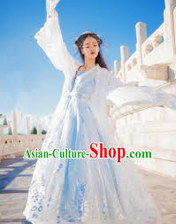 Ancient Chinese Tang Dynasty Royal Clothing