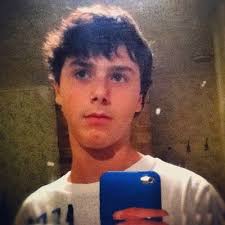 Nick Paternostro (@jbeibersuks)