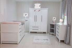 Boyasız ve bebek sağlığına uygun üretilen güvenli bebek odası ve farklı model beşikler çilek'de. Tombik Bebe Genc Odasi
