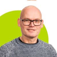 500+ "Oost" profiles