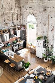 1001 Ideen Fur Wohnkuche Zur Inspiration Und Entlehnen 2019 Offene Kuche Mit Wohnzimmer Im Altbau Der Tisc Loft Design Industrial Style Kitchen Modern Loft