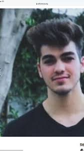 #thomaspetrou #tryingtogetthomaspetroutonoticeme #tryingtogetfamous  #foryoupage #fyp @petroutv