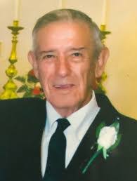 Bernie Chavez's Instagram, Twitter & Facebook