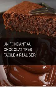 Un Fondant Au Chocolat Tres Facile A Realiser Chocolat Facile Tresfacile Chocolate Desserts Desserts Easy Sweets