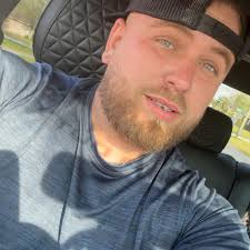 Chase Carr (@chase.carr.376) • Facebook