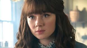 Do Penelope and Eloise Make Up in 'Bridgerton' Season 3?