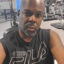 Who are the current Avengers members and affiliates?