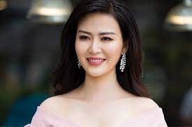 Hình ảnh hoa hậu thu thủy khỏe khoắn trong một lần chạy bộ. 0hk6ms4qravrrm