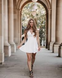 Mit einem team von let's dance 2021: Instagram Crush Lola Weippert 25 Photos Suburban Men In 2021 Women White Dress Fashion