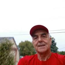 Larry Oliver (@amhssportsguru)