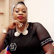 Vera Lippens Profielen