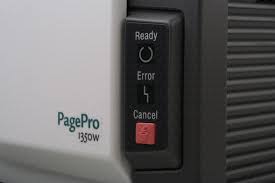 Despite its modest $150 price tag, the 1350w isn't the bargain. Konica Minolta Pagepro 1350w Cb Laser A4 Mironet Cz