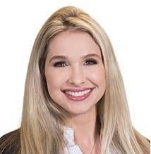 Shelly Berry's Instagram, Twitter & Facebook