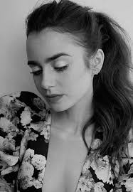 Celebrities wallpapers, background,photos and images of celebrities for desktop windows 10 macos, apple iphone and android mobile Daily Lily Collins