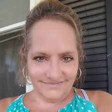 How to find contact information for a nurse who helped at Olive Ridley's