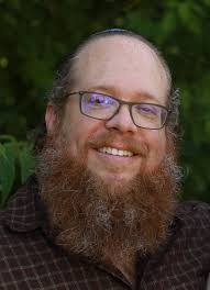 Ginny Squires's Instagram, Twitter & Facebook