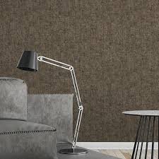 live in greenery behang bruin goud 32261 1 in living tropische interieur behang bloemen behang