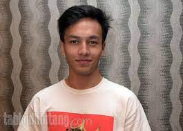Check spelling or type a new query. Gaya Rambut Baru Jefri Nichol Terlihat Fresh Dan Makin Ganteng Tabloidbintang Com
