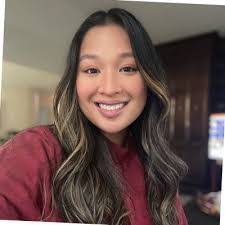 Ashley Dager's Instagram, Twitter & Facebook