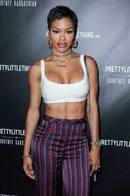 Top 29 haircut 90s hairstyles trends for men in 2020. The Heat Toni Braxton Scorches In A Barely There Mini Dress To Show Off Her Edgy New Buzz Cut Bet
