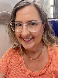 YOU DON”T HAVE TO WAIT FOR THE NEWPORT JAZZ FESTIVAL TO SEE AND HEAR A  WORLD RENOWN JAZZ PIANIST IN NEWPORT RI!