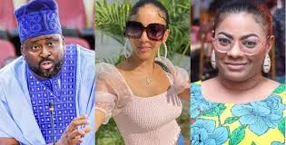 Once upon a time, a movie is not a movie. How Desmond Elliot Allegedly Cheated On His Wife With Sophie Alakija S Elder Sister Who Has A Child For Him
