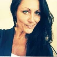 Vickie Asher's Instagram, Twitter & Facebook