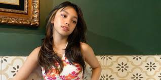 Inilah biodata naura ayu agama, tinggi badan, sekolah, keturunan hingga keluarga, penyanyi yang dekat dengan devano, simak selengkapnya! 10 Potret Terbaru Naura Ayu Dengan Rambut Yang Tiba Tiba Panjang Bikin Pangling Diadona Id