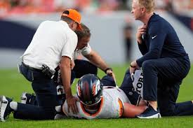 Broncos' Mike McGlinchey will miss time with MCL sprain, source says