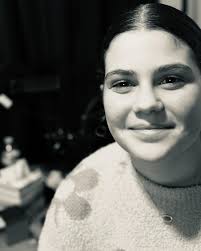 Sarah Angle (@profsarahangle) • Instagram photos and videos