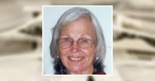 Brenda Rutledge's Instagram, Twitter & Facebook