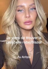 Aritzia Autograph Blazer Dress