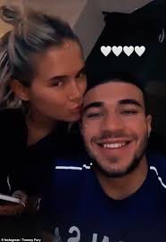 Hot blonde ivy gets a surprise creampie. Love Island S Tommy Fury Surprises Molly Mae Hague With A Romantic Night For 18 Month Anniversary Daily Mail Online