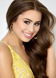 Gina Campagna's Instagram, Twitter & Facebook