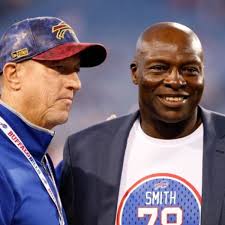 Buffalo Bills: 5 Retired Players That Would Help Right Now