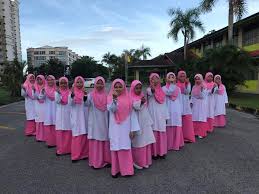 Kawasan bandar utama, damansara adalah berkeluasan sekitar 1,000 ekar, dan terbahagi kepada 12 seksyen bermula daripada bu1 sehingga ke bu12. Puteri Islam Mewakili Daerah Sk Bandar Utama Damansara 2 Facebook