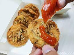 You can download and save this image for free. Bakwan Pontianak Gurih Kenyal Bakwan Topping Udang Rebon Dan Teri
