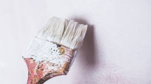 This video gives you step by step instruction for removing dried oil paint from your brushes allowing you restore unusable brushes. How To Clean Paint Brushes Remove Even Dried On Oil Or Water Based Paints From Brushes And Rollers Real Homes