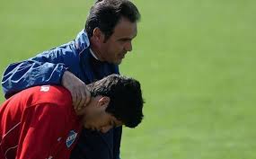 «claudio bravo fue clave en la formación de griezmann». Martin Lasarte El Tecnico Uruguayo Que Saco Campeon A La U Y Tomara Las Riendas De La Roja Alairelibre Cl