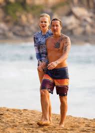18, two days after the 2020 acm awards. Nicole Kidman And Keith Urban At A Beach In Sydney 12 27 2019 Hawtcelebs