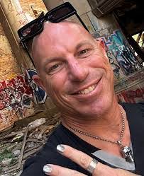 Amber Durr's Instagram, Twitter & Facebook