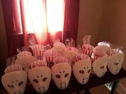 É com grande alegria que convido a todos os meus amigos foristas para as festividades do meu aniversário na próxima sexta feria treze de agosto e como bom jipeiro paulistanos que se preze, sexta feira treze é dia de pinheirinho noturno. Resultado De Imagem Para Temas De Aniversario Na Sexta Feira 13 Artesanato Dia Das Bruxas Aniversario Decoracao Halloween