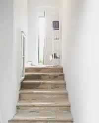 Hier finden sie viele stilvolle & kreative ideen für tapeten, wandfarben & mehr. Treppenhaus Gestalten Schone Ideen Und Tipps