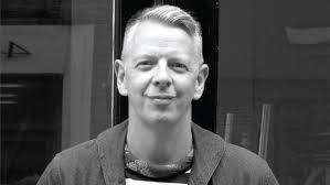 GQ专访伦敦男装周设计师YMC设计师Fraser Moss